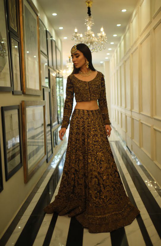 Bridal Traditional Lehenga Choli Adorned with Antique Gold Work