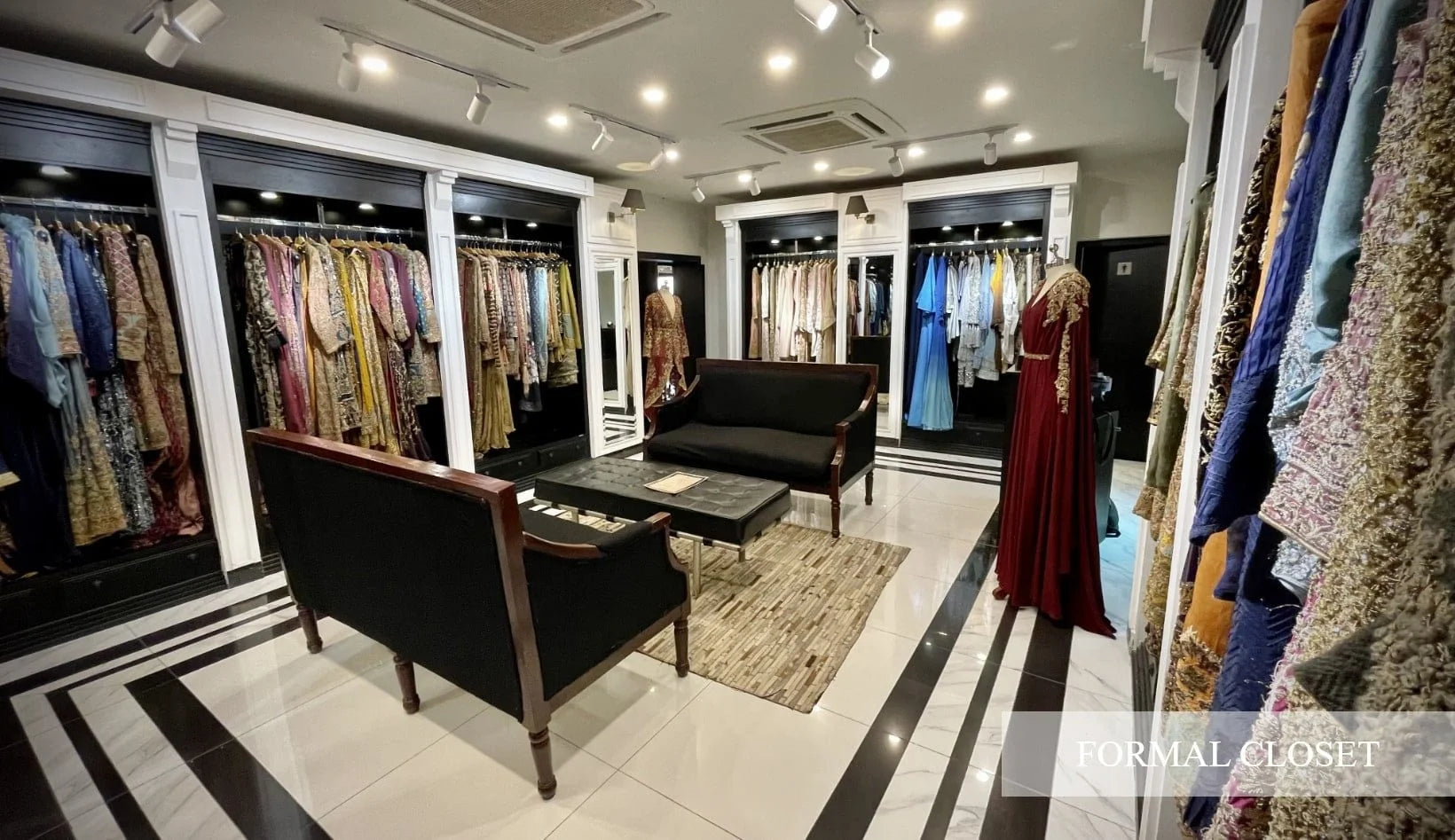 HSY Mansion Fromal Closet