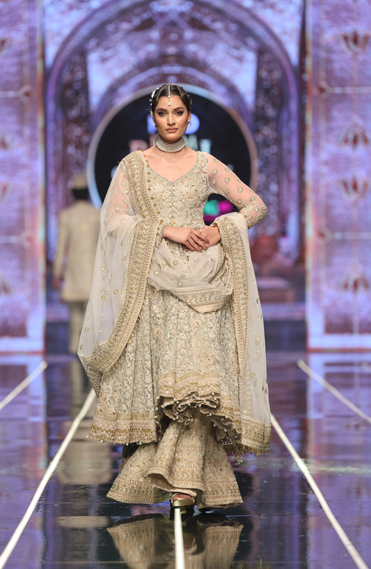 Net pishwas paired with jamawar sharara-v