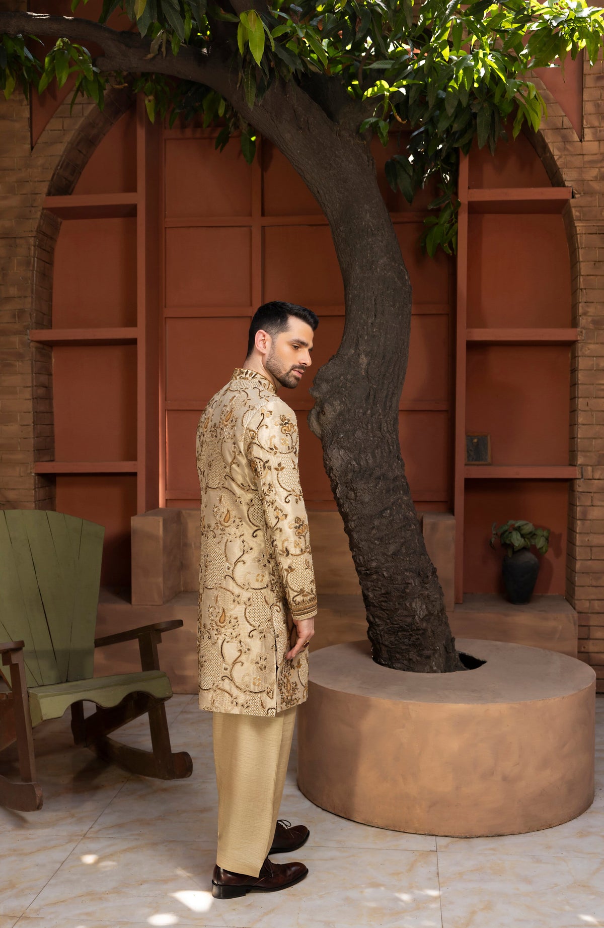Sherwani with intricate threadwork