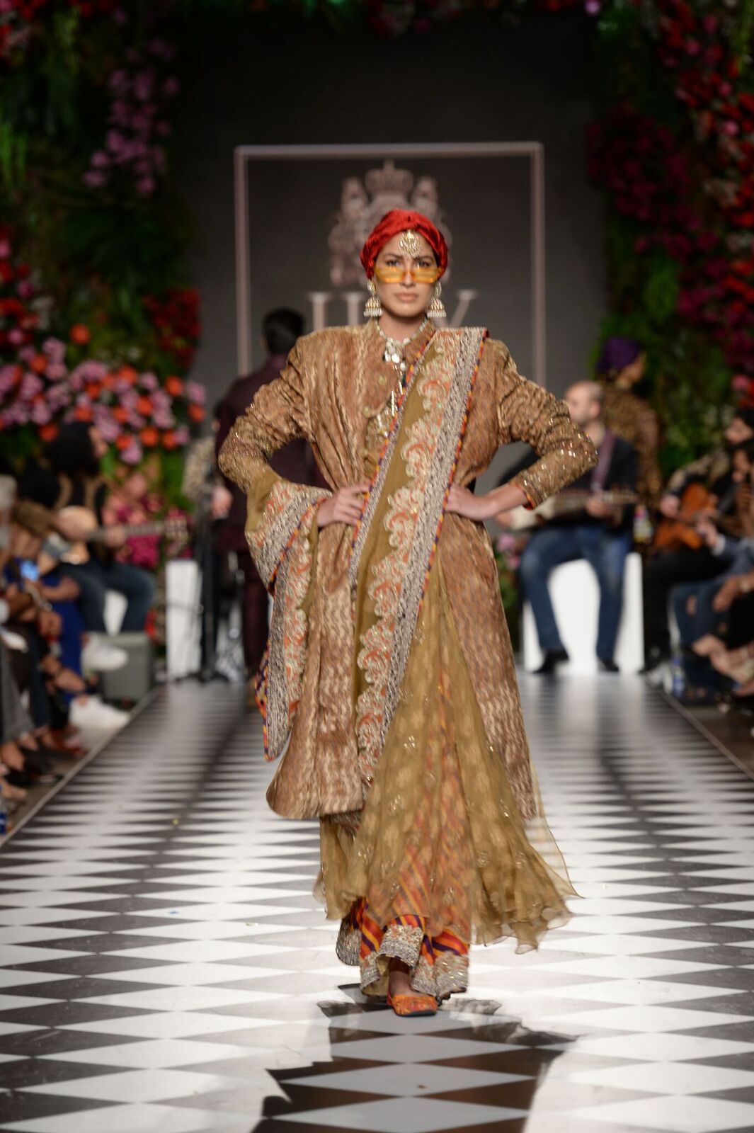 HSY FOR TAPULICIOUS FPW 2014 | Luxury Party Wear Dresses Online in USA