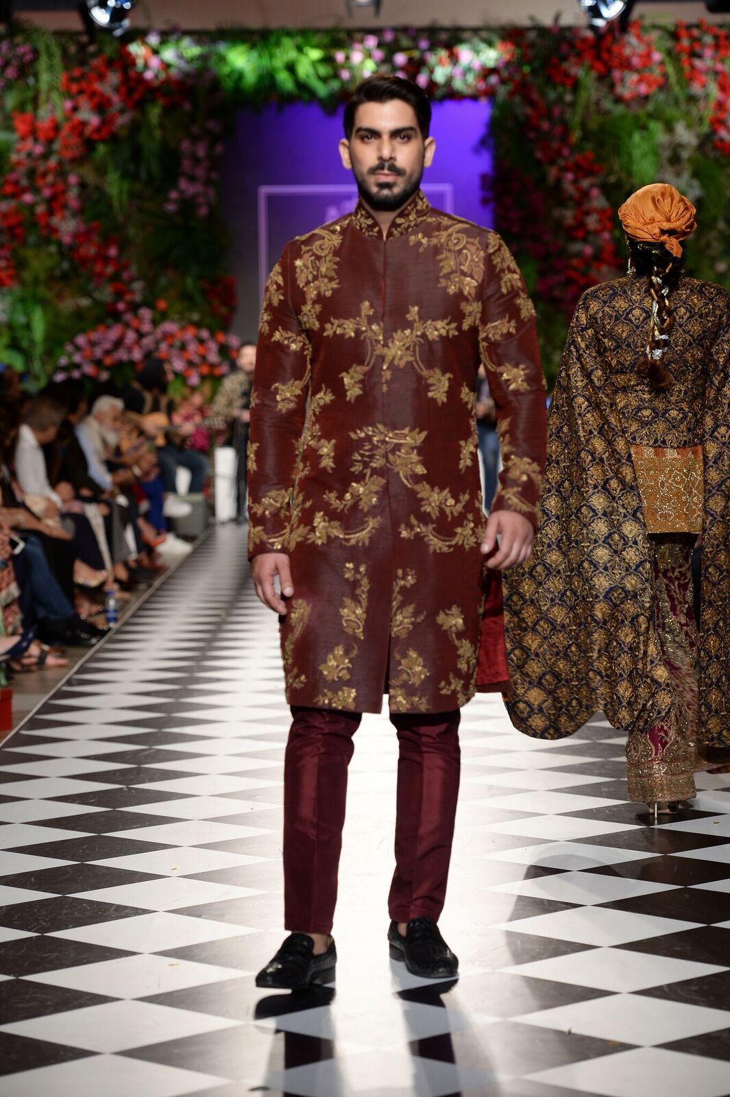 HSY FOR TAPULICIOUS FPW 2014 | Luxury Party Wear Dresses Online in USA