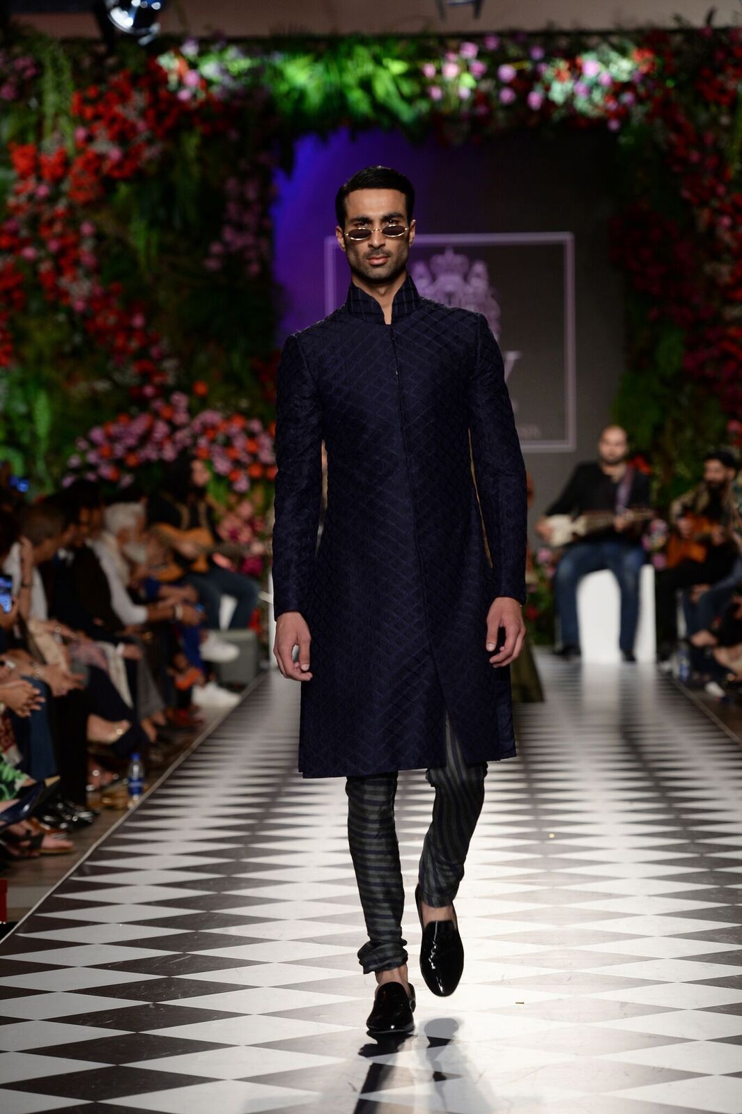 HSY FOR TAPULICIOUS FPW 2014 | Luxury Party Wear Dresses Online in USA