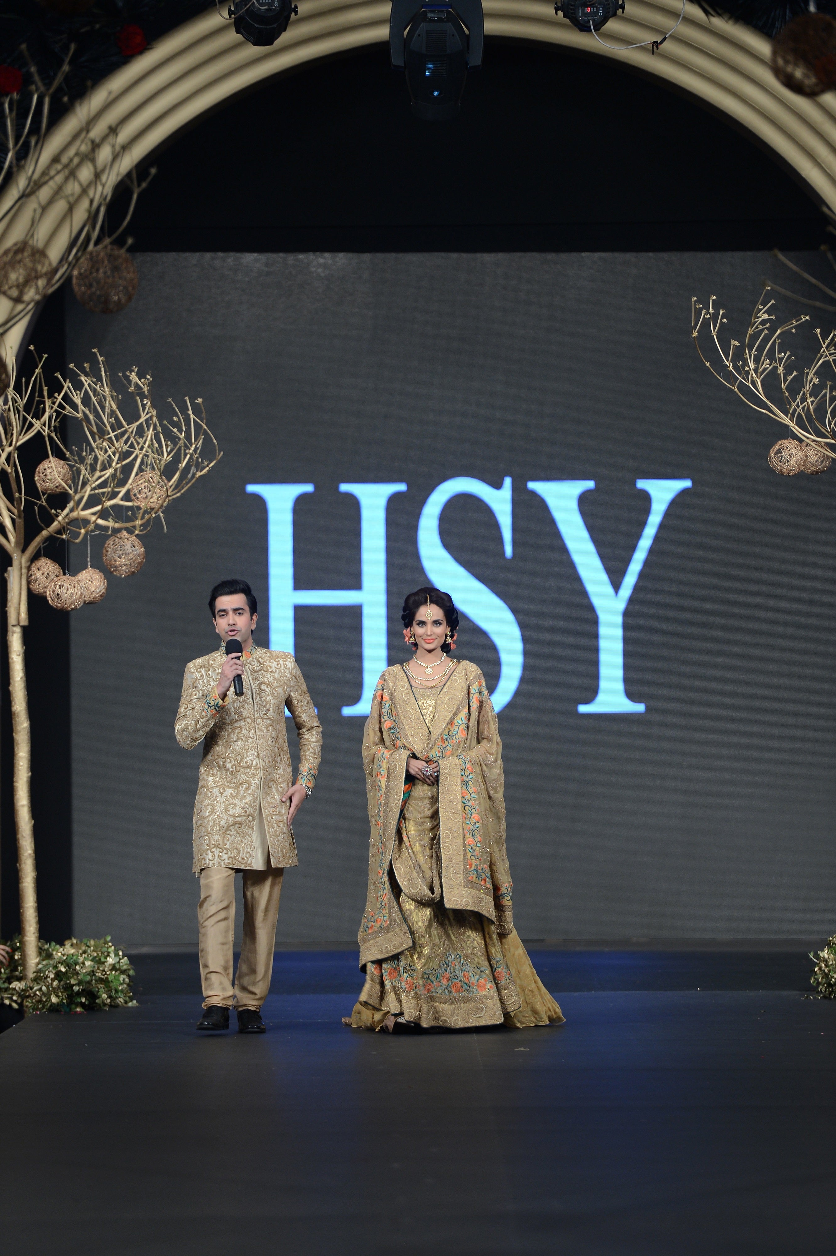 HSY Luxury wedding dresses in USA