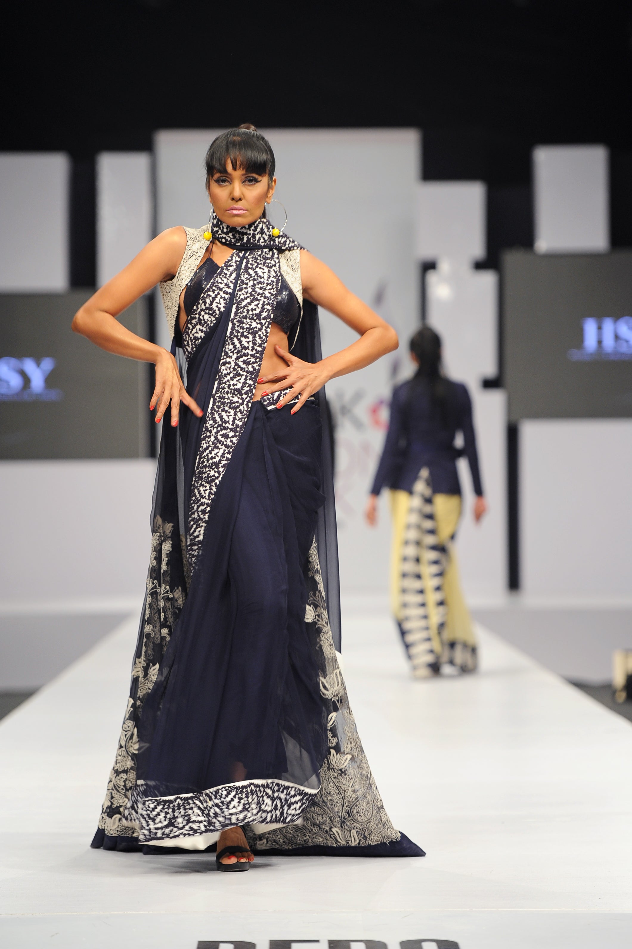 HSY Luxury formal women wear from Pakistan in USA