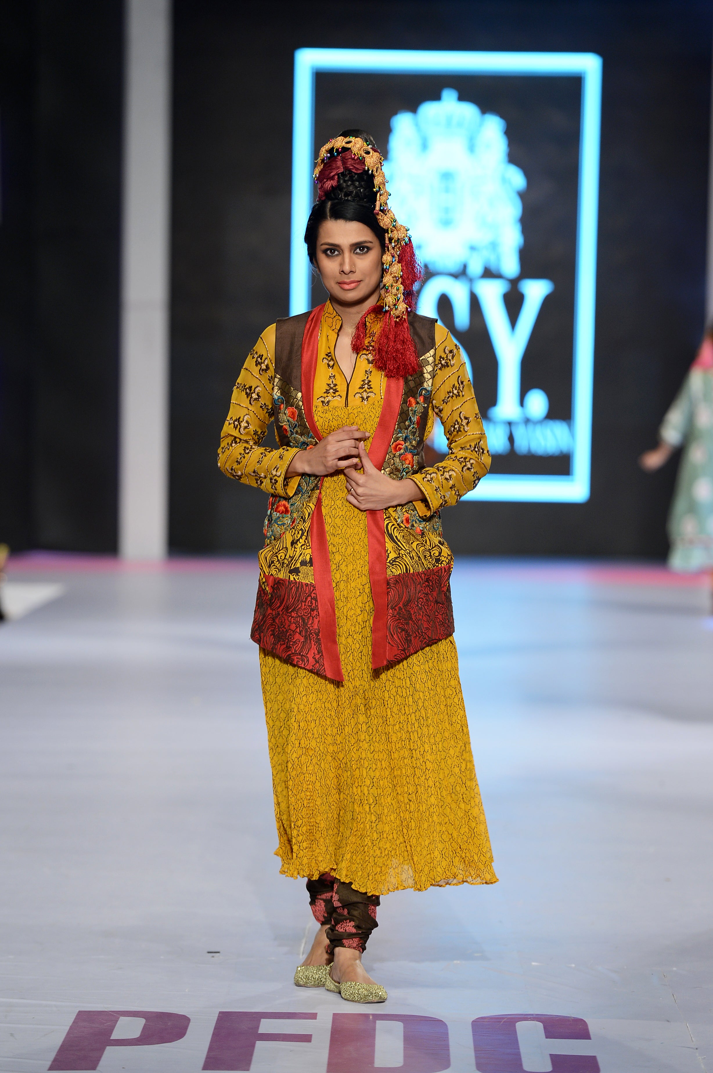 HSY Luxury party wear dresses 