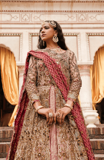 HSY Nigaar - Pink Ombre Front-Slit Anarkali Bridal Attire-Pink ombre anarkali with dupatta for bridal styling