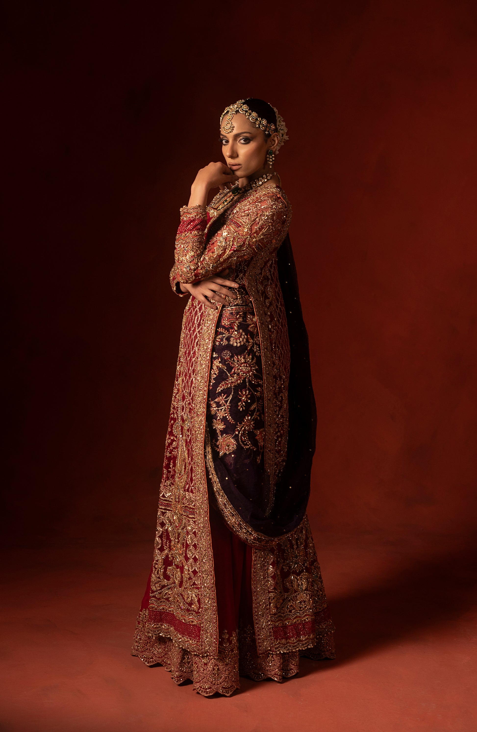 Sleeve design of red front open shirt with azaar pants
