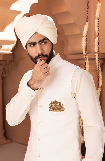 HSY White Waistcoat Shalwar Kameez-Side profile of elegant white waistcoat shalwar kameez outfi