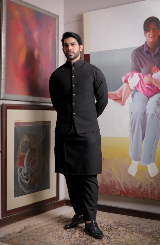 HSY mens waistcoat with black shalwar kameez